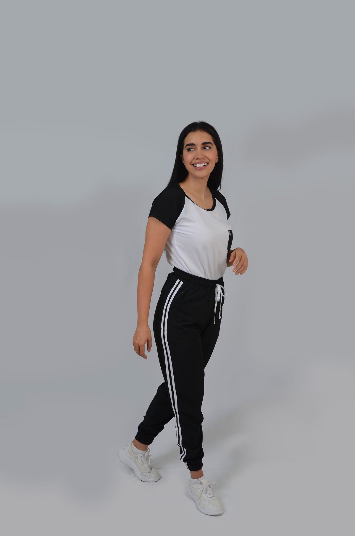 Moctezuma Tela Antifluido Stretch Mujer