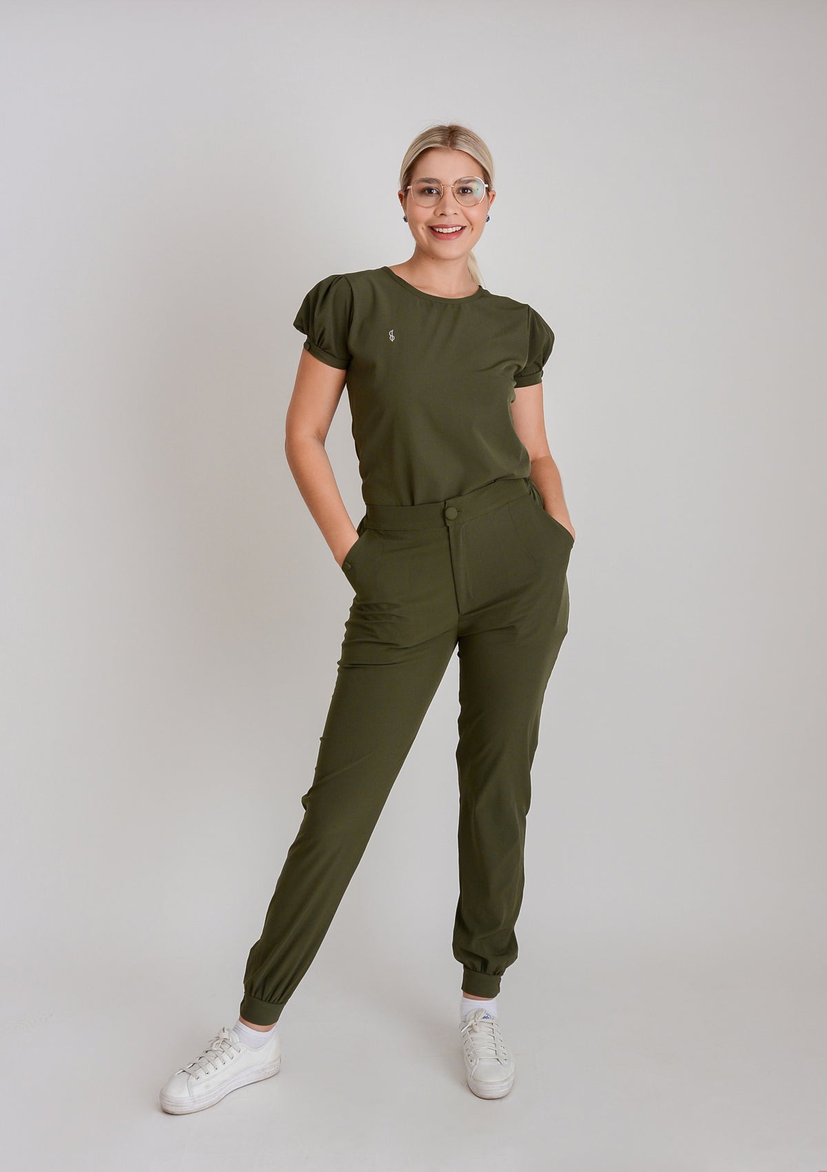 Daisy Tela Antifluido Stretch Mujer